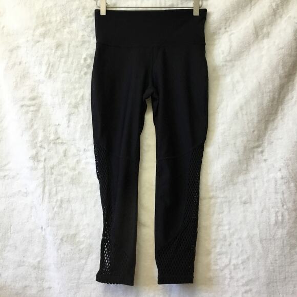 Xersion Black with Detail Leggings - Picture 1 of 9
